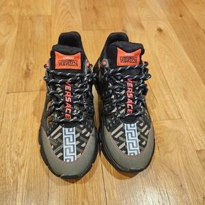 Versace Trigeca Men's Nero Khaki Azalea Sneakers